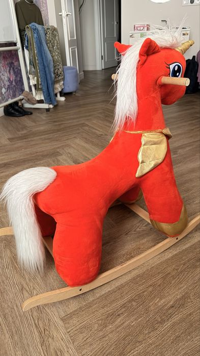 Лошадка качалка