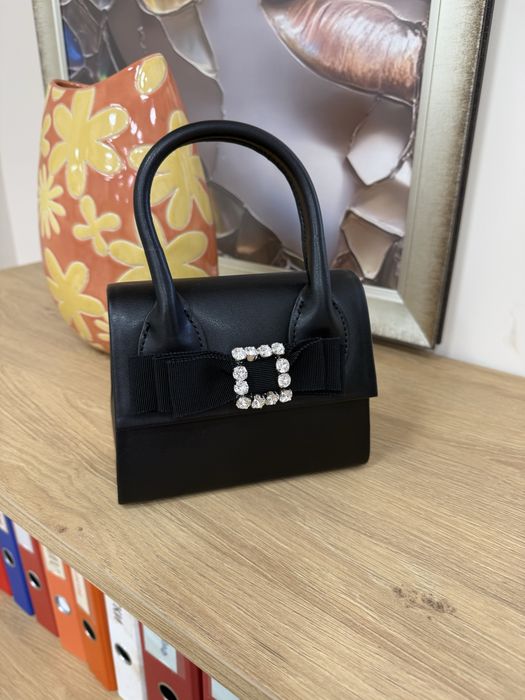 Чанта с камъни на Swarovski