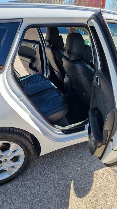 Продам KIA Ceed SW