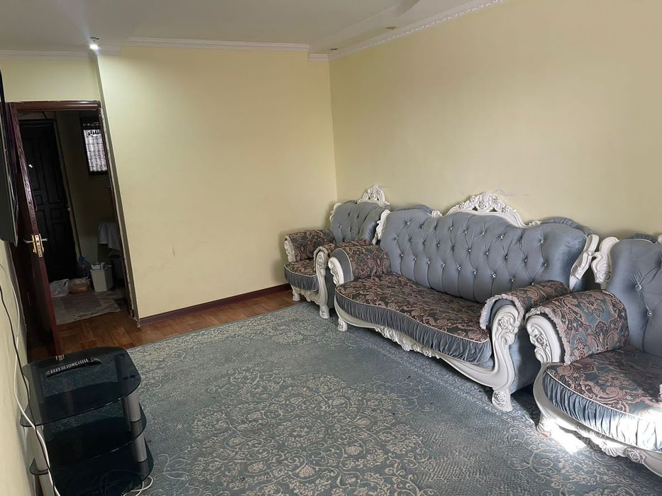 Продается 2 ком. кв., 8-мкр 16-дом, 3-этаж