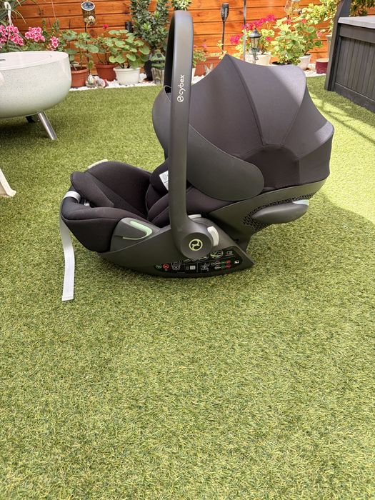 Carucior MUUVO QUICK 2 +scoica Cybex