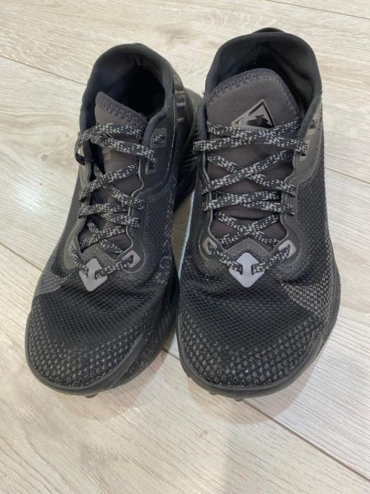 Продам кросы nike