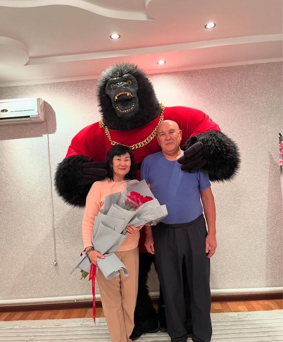 Аниматор Горилла Кинг конг поздравление