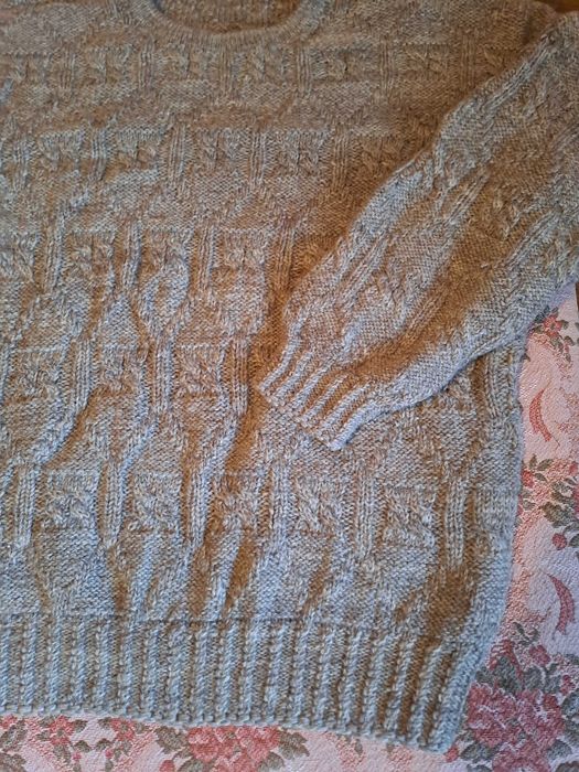 Ръчно плетиво от домашна вълна