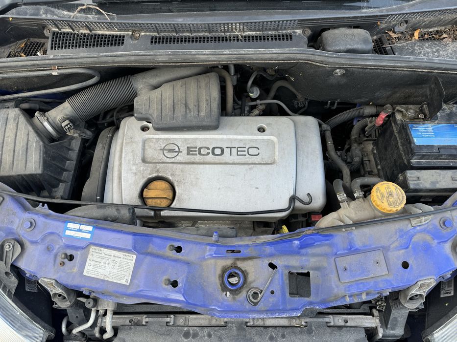 Опел мерива 1.6 бензин 2006 г само на части