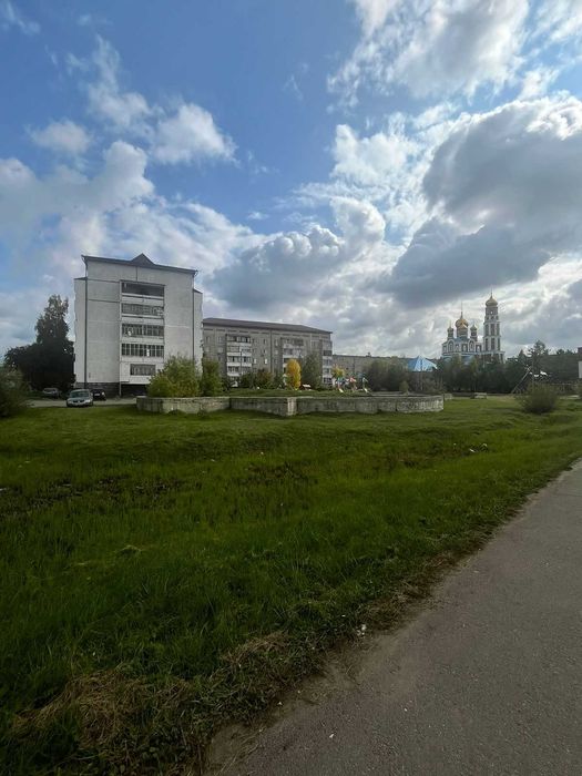 Продам коммерческий участок