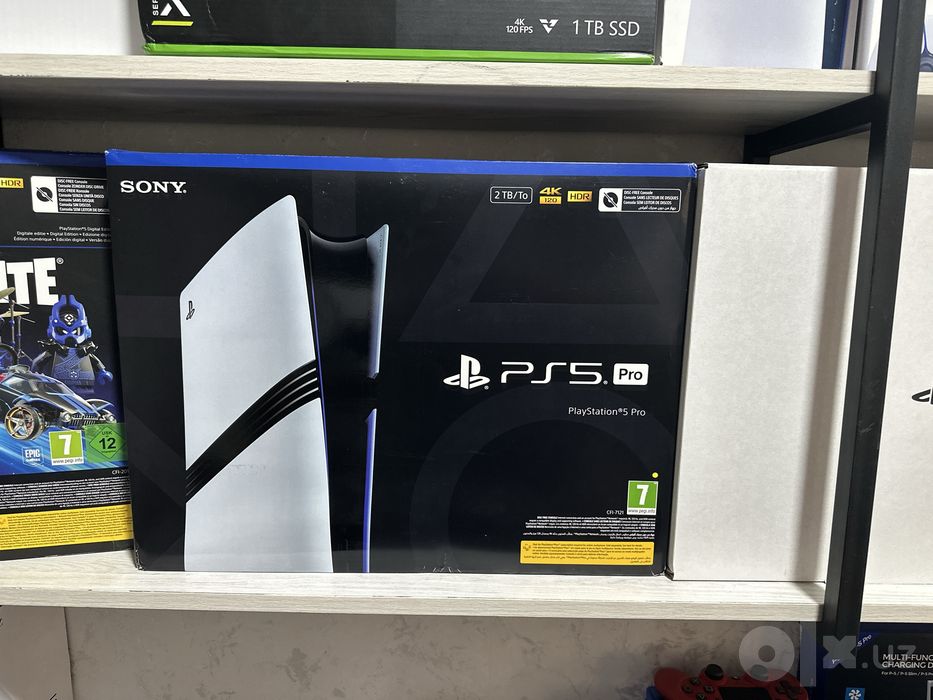 Продам Playstation 5 slim disc 1TB новый  привозной гарантия 1год
