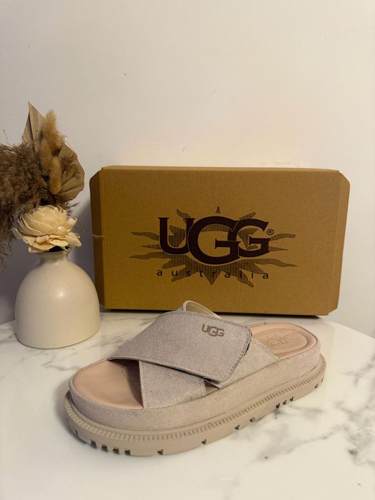 Papuci Ugg Dama 2026 Bej