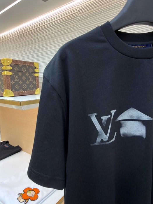 Tricou Louis Vuitton Premium