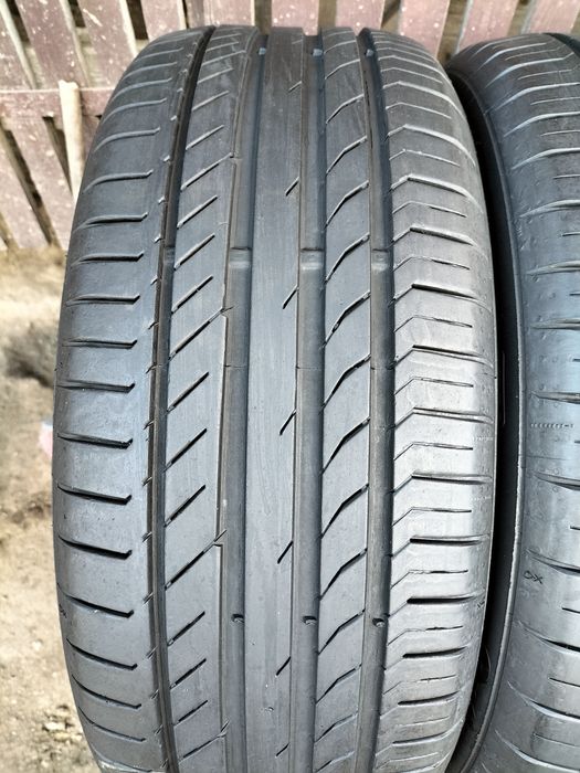 Cauciucuri de vara Continental 235 50 19