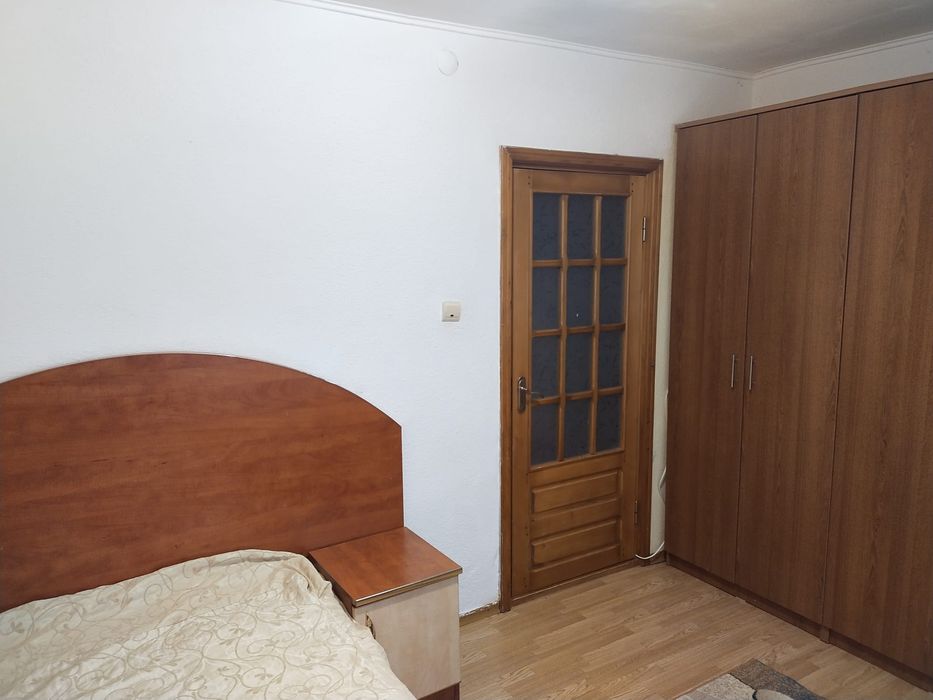 Închiriez ap. 2 canere
