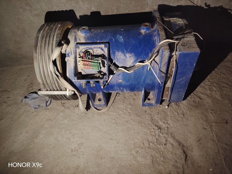 Lift sotiladi 2019 yili 4 etaj