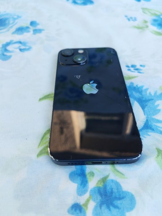 iPhone 13 mini iPhone 13 mini