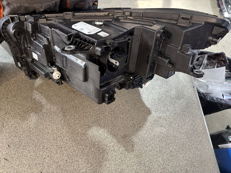 Far farove Bmw x1 u11 u12 USA фар фарове Бмв х1 у11 у12