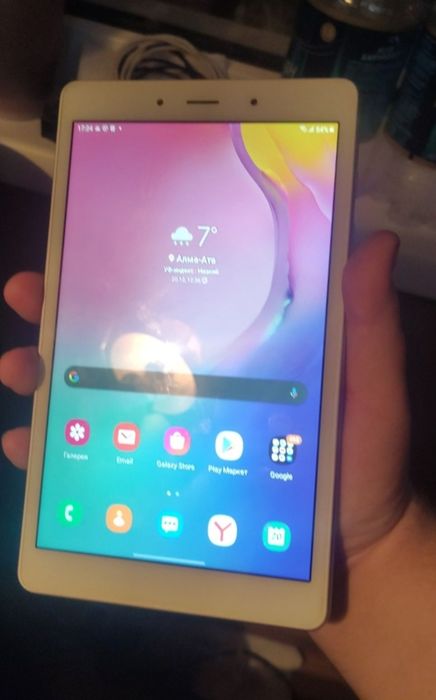 Планшет Samsung Tab A8 в хорошем состоянии