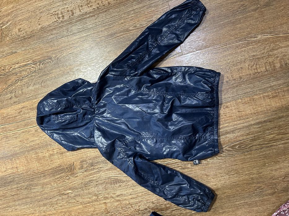 Тънко яке Benetton XS размер 4-5 години