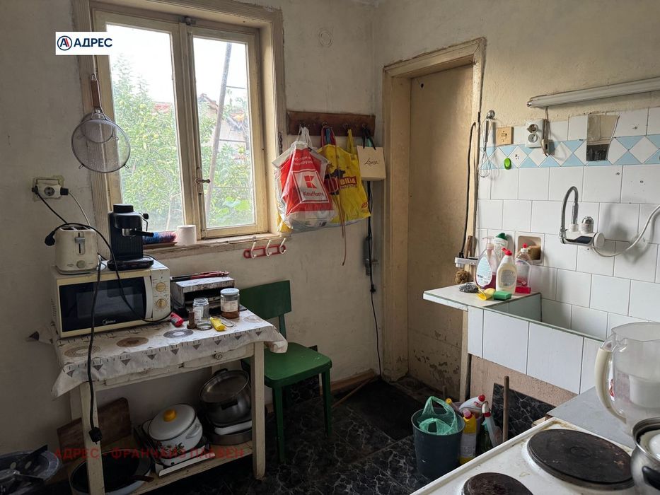 Къща в Враца, област-гр.Бяла Слатина площ 89 цена 75000
