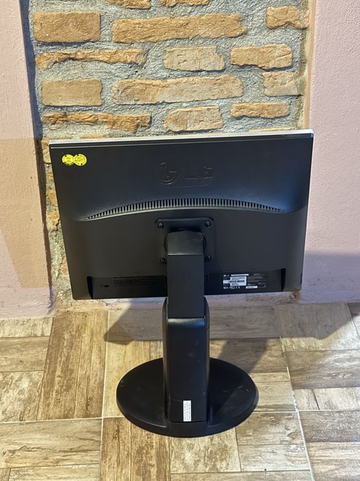 Monitor LG functional