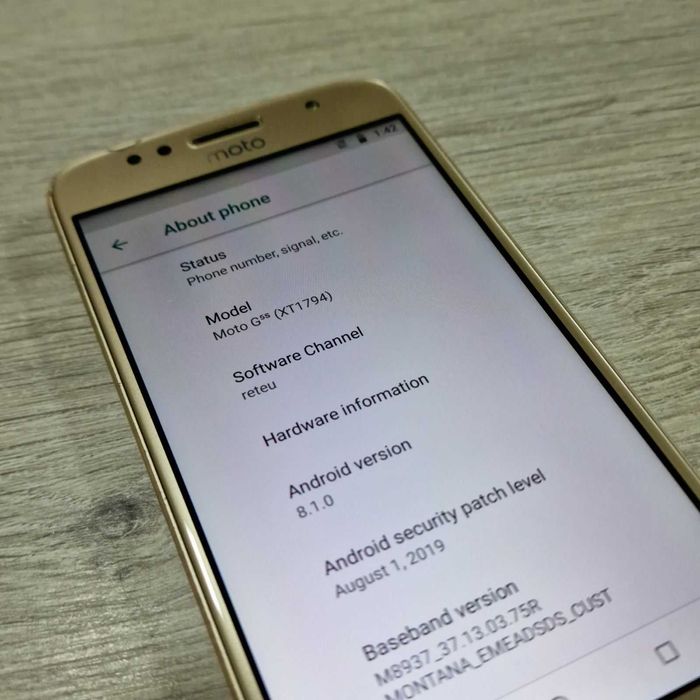 Телефон Motorola Moto G5s