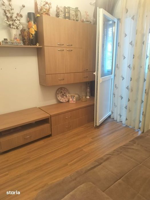 Apartament4 camere, 87.02 mp, zona  1 Mai - Sara