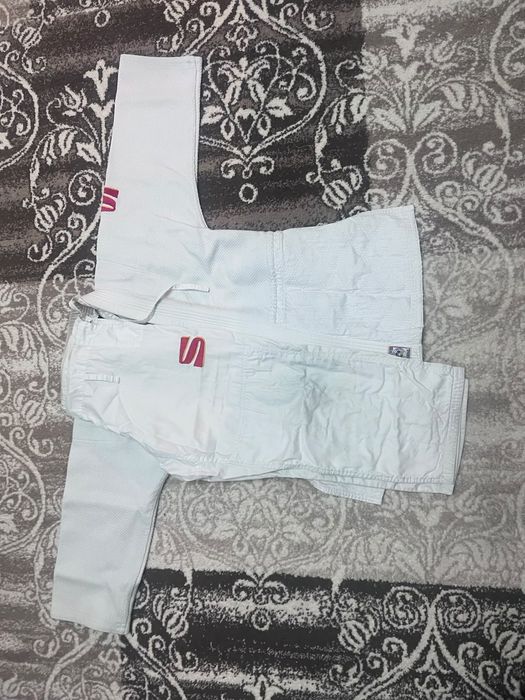 Кимоно для дзюдо Sakura 150 см