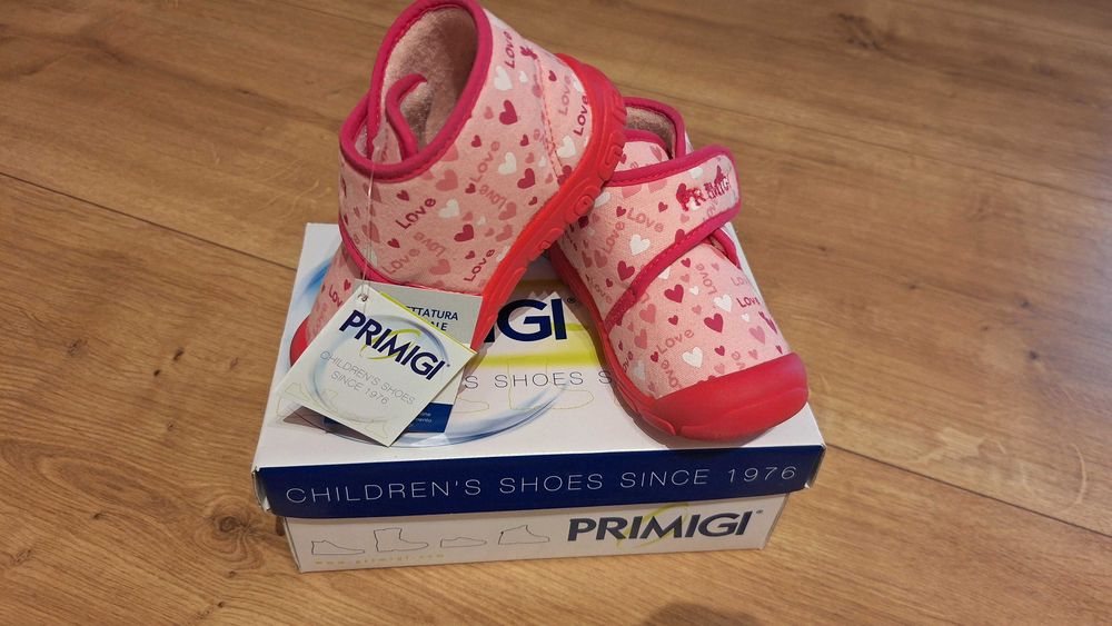 Pantofi fete Primigi (nu Biomecanics, Geox, Puma)