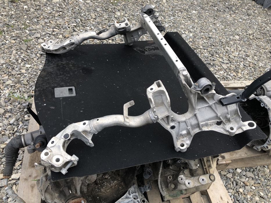 Cadru motor Audi A4 B8, audi A5. Cod: 8T0399315H
