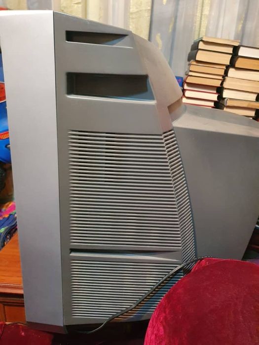 Телевизор Samsung 72