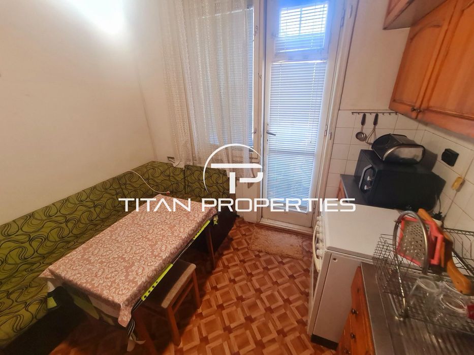 Дава се под наем Тристаен апартамент в Бургас, Братя Миладинови - 105 кв.м за 510 € - Снимка #1