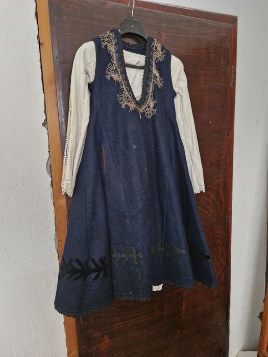 Автентична, народна носия