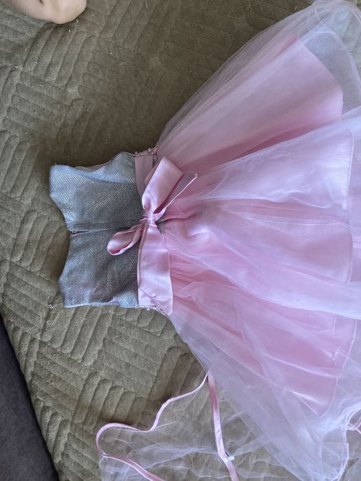 Детское розовое платье