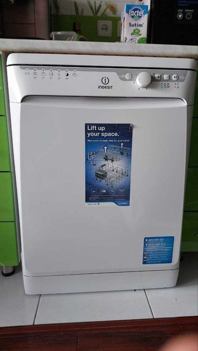 Посудомоечная машина Indesit