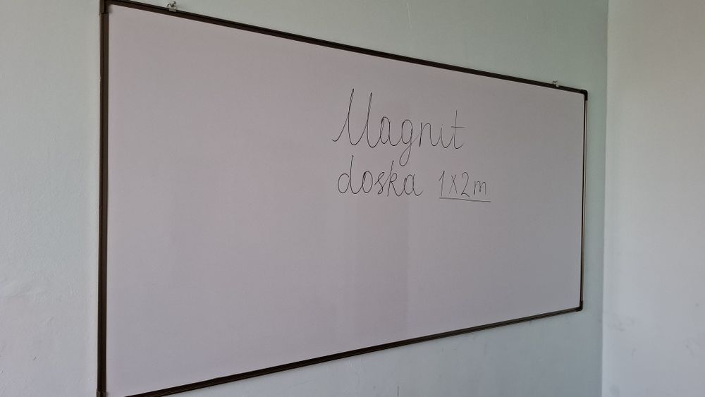 Markerli doska magnitli