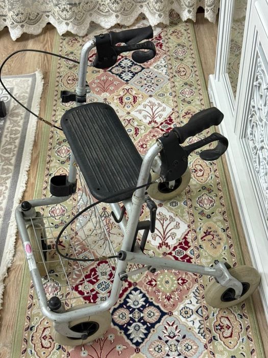 Ходунки с колесами