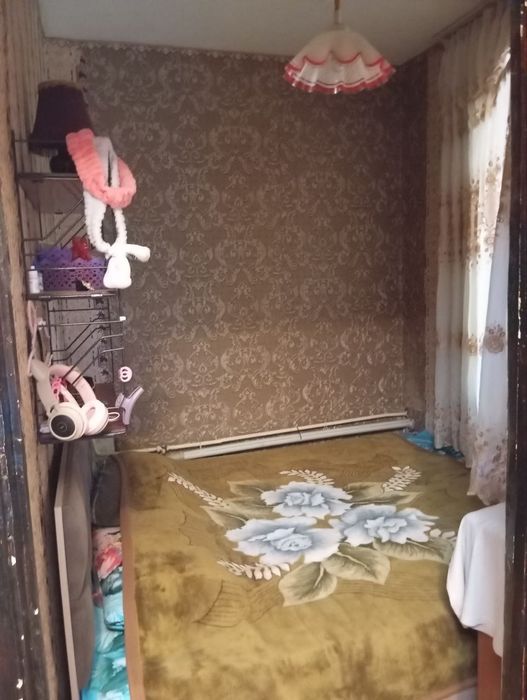 Своя, двух переделанная в трёх