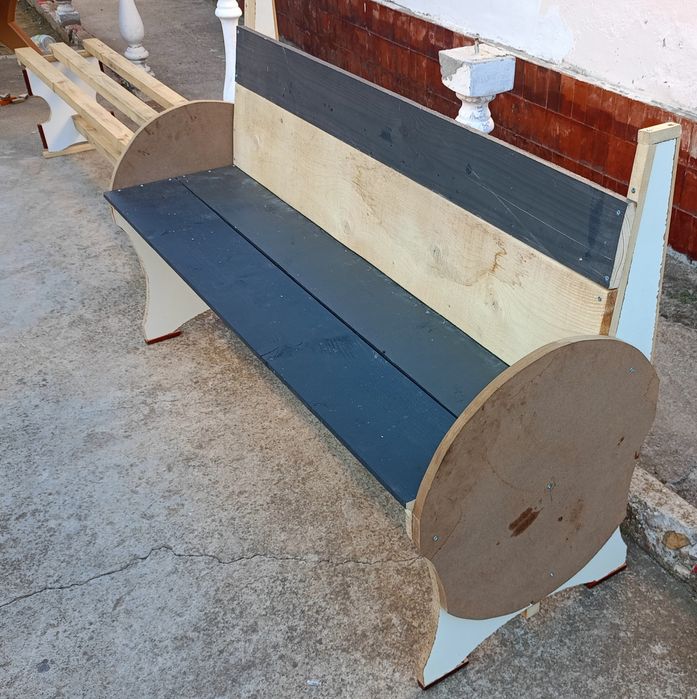 Изработка на маси пейки и кучешки колибки