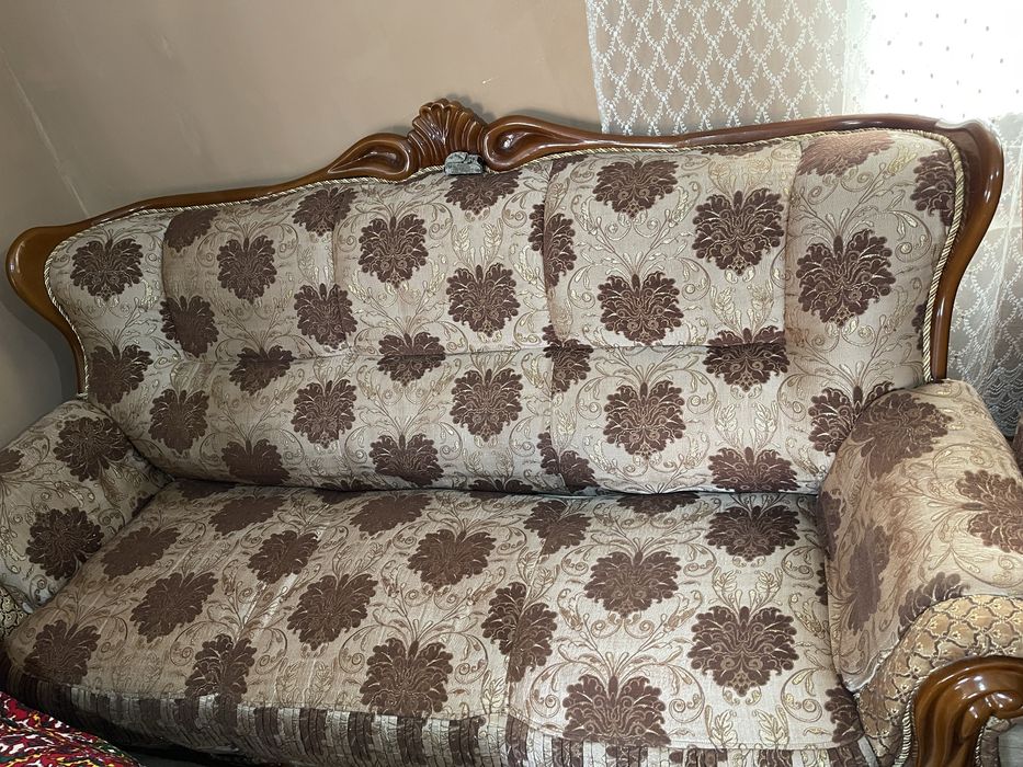 Mebel yumshoq divanlar