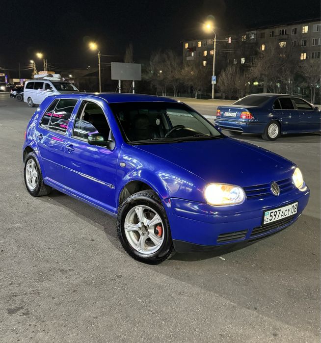 Срочно продается Гольф 4 1,6обьем