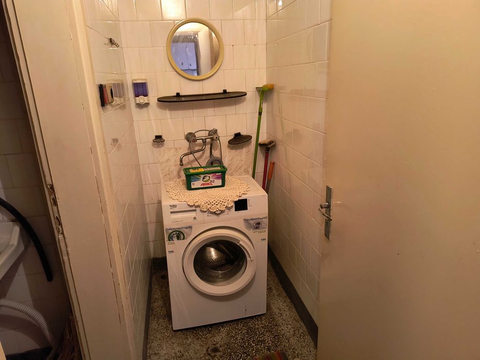 Продава се Тристаен апартамент в Стара Загора, Център - 84 кв.м за 1310 €/кв.м - Снимка #16