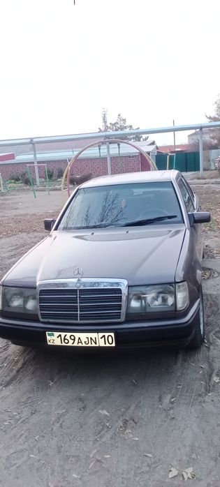 Мерседес 124 кузаве