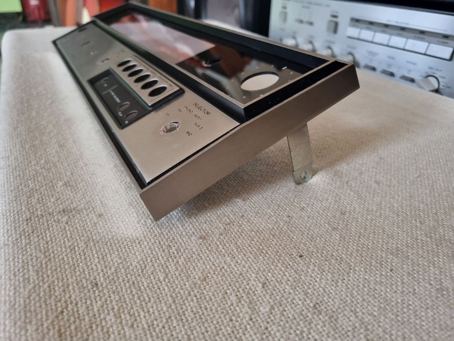 Panou frontal Kenwood. Perfecta stare.