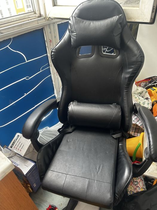 Продам игровое кресло