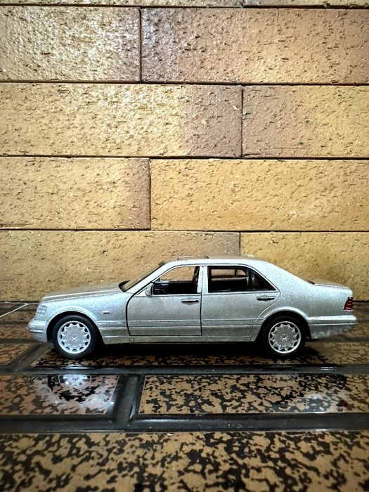 Mercedes Benz w140