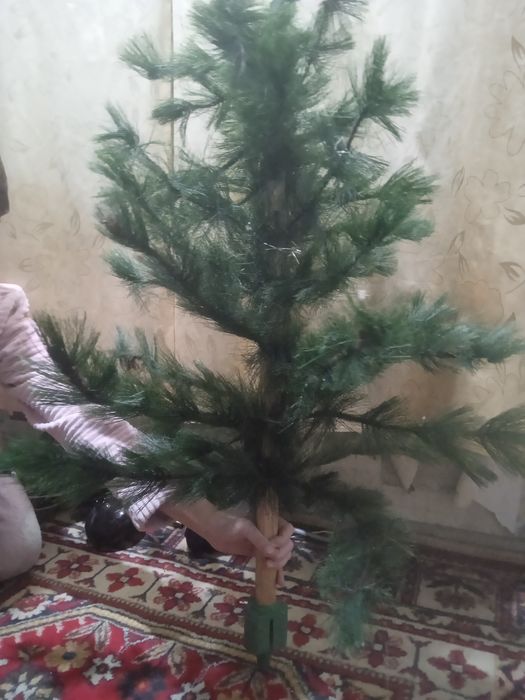 Продается новогодняя ёлка