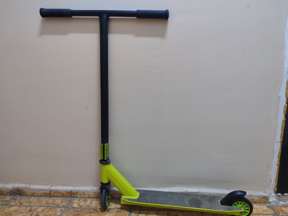 Продам самокат за 15000тг