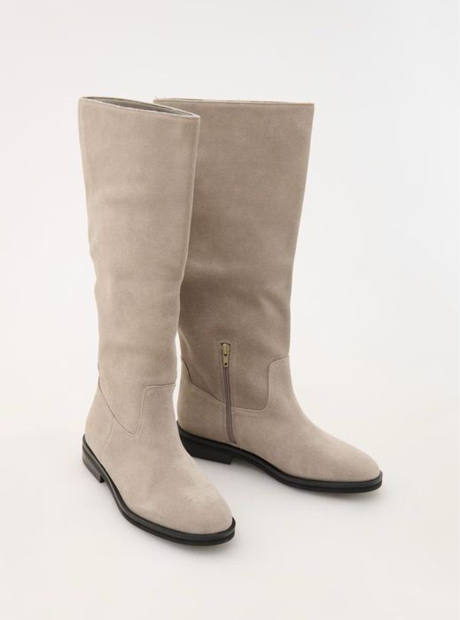 Сиви ботуши велур Reserved