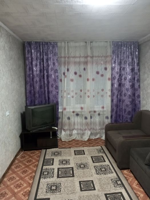 Продам 1,5 квартиру на кшт