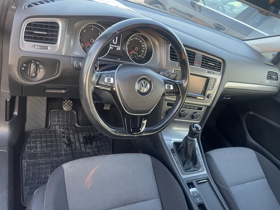 VOLKSWAGEN Golf 2015 — imagine 3