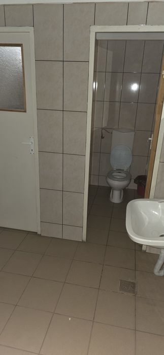 Proprietar inchiriez spațiu cabinet,birou,laborator