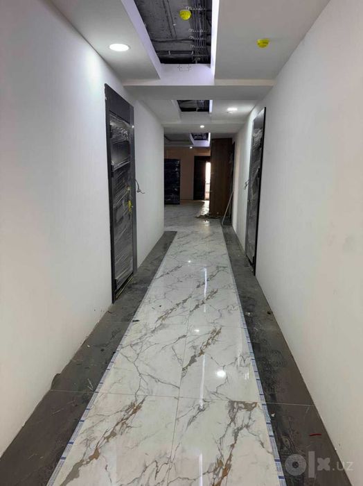 "Bobur residence Yakkasaroy 2xonali KOROBKA SOTILADI 43м2"